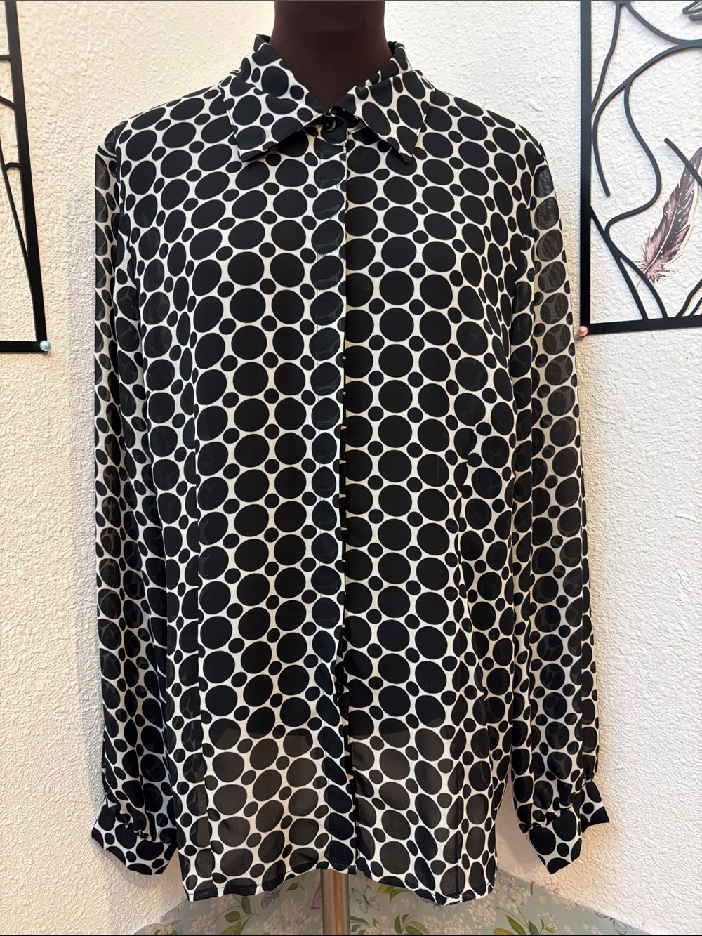 Apart elegant white and black polka dot button-up long sleeve shirt. Size 12.